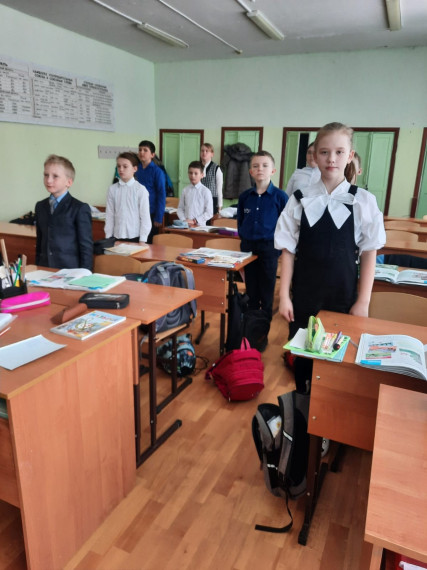 Единая минута молчания.